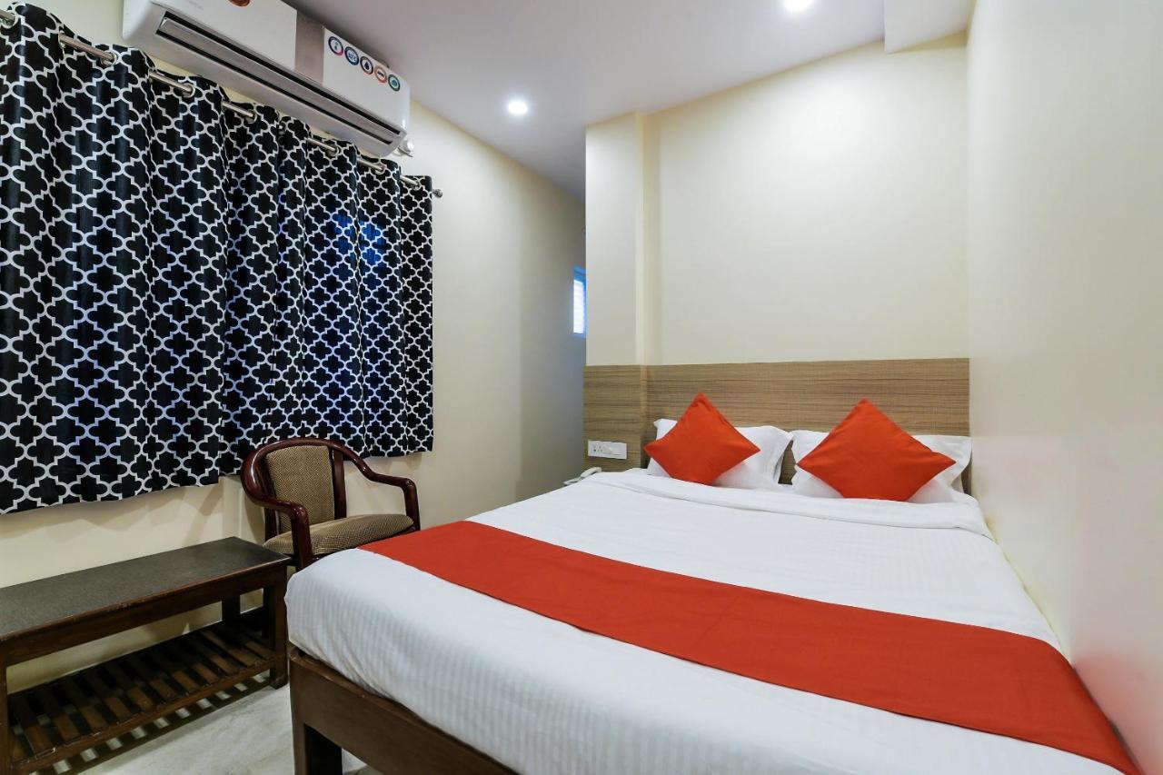 The Elite Inn Visakhapatnam Exteriör bild