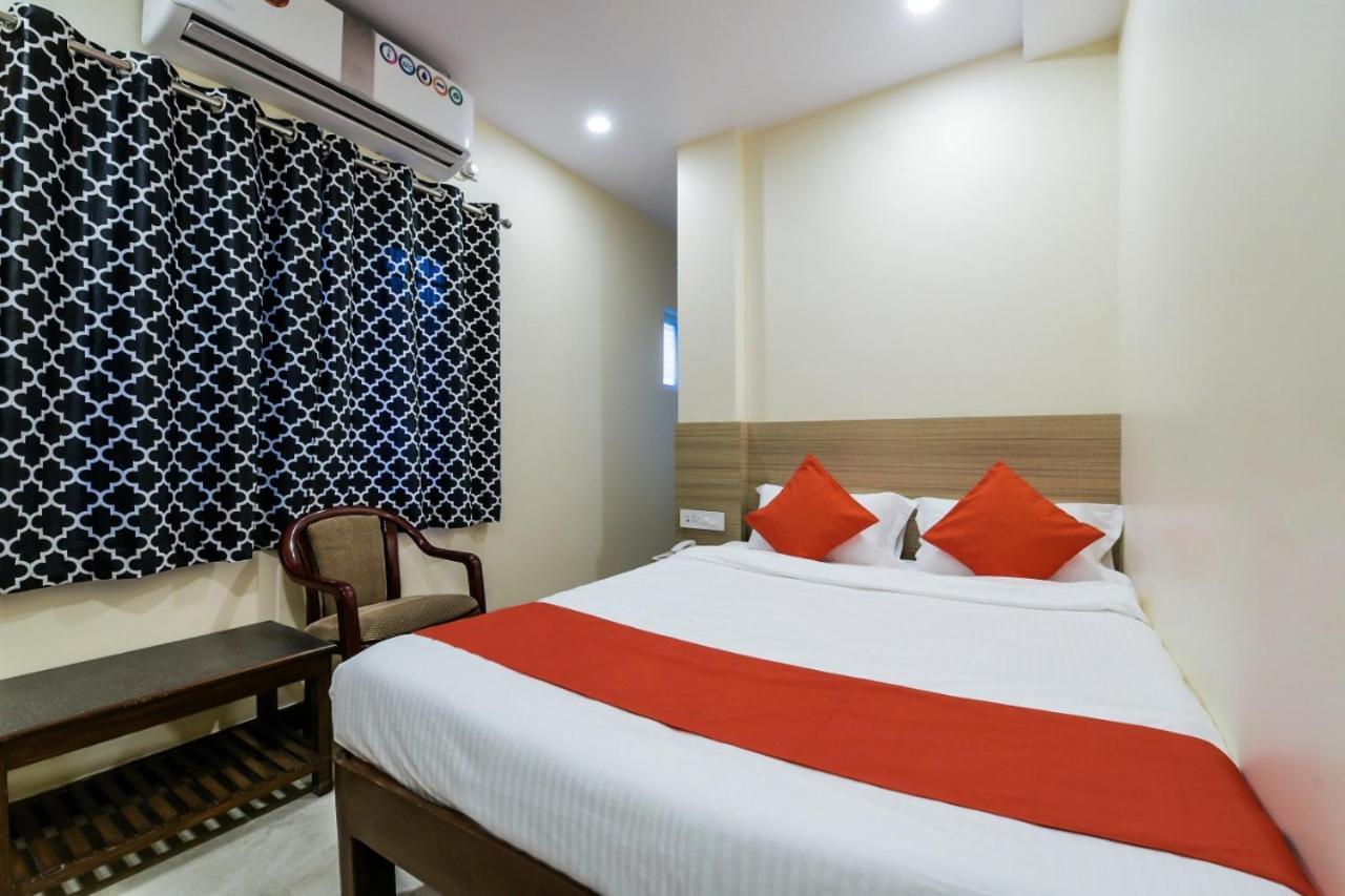 The Elite Inn Visakhapatnam Exteriör bild